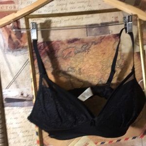 38C Black lace bra with bow